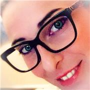 Ciao! La tua passione è la Grafica Pubblicitaria? Ti piacciono i Social? Ti aiuto a conoscere ed imparare ad usare i programmi base per cominciare a mettere in pratica la tua creatività! Step by Step con prove pratiche